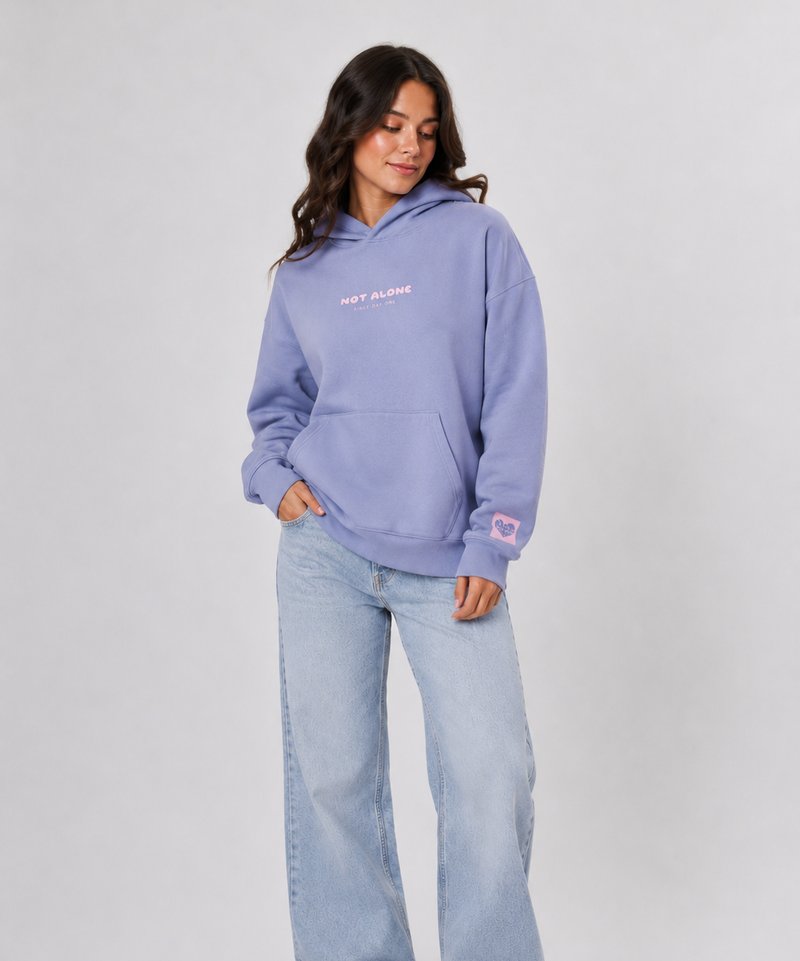 NOT ALONE Hoodie in Violet, Vorderseite